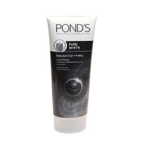 Очищающая пенка для умывания с углем и витамином В3 (Pond's) - 100гр. Очищающая пенка для умывания с углем и витамином В3 (Pond's) - 100гр.